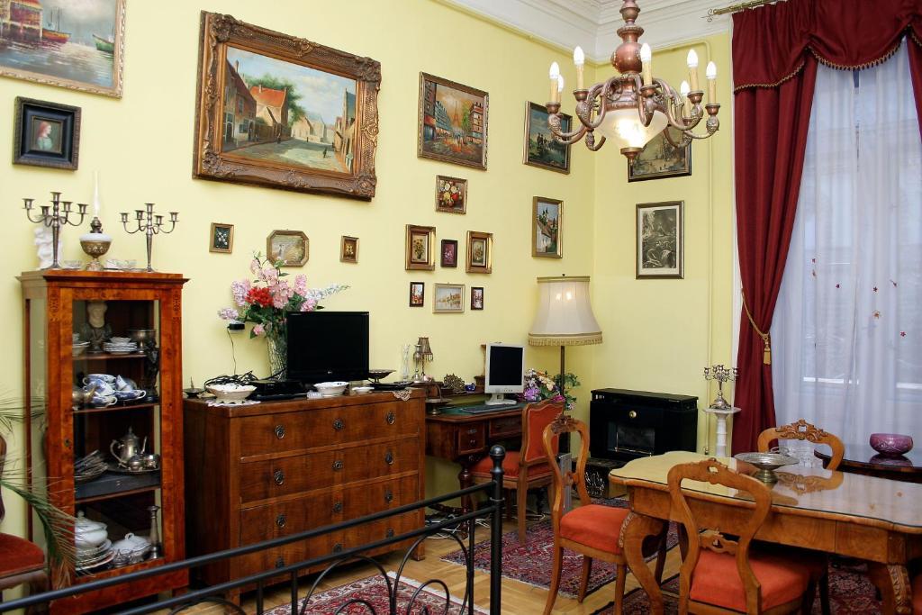 Budapest Tourist Apartments - Jozsef Koerut Zewnętrze zdjęcie