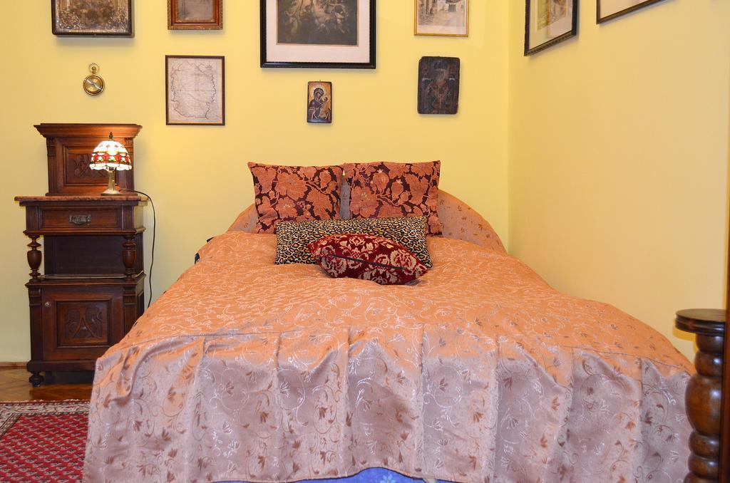 Budapest Tourist Apartments - Jozsef Koerut Zewnętrze zdjęcie